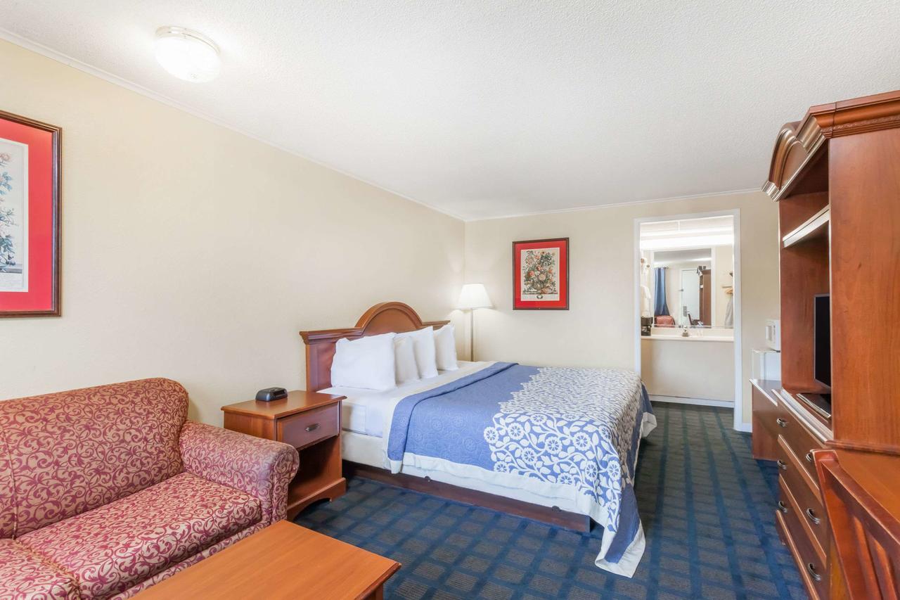 Days Inn By Wyndham Dover Downtown - thumb 9
