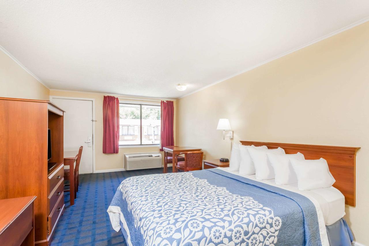 Days Inn By Wyndham Dover Downtown - thumb 6