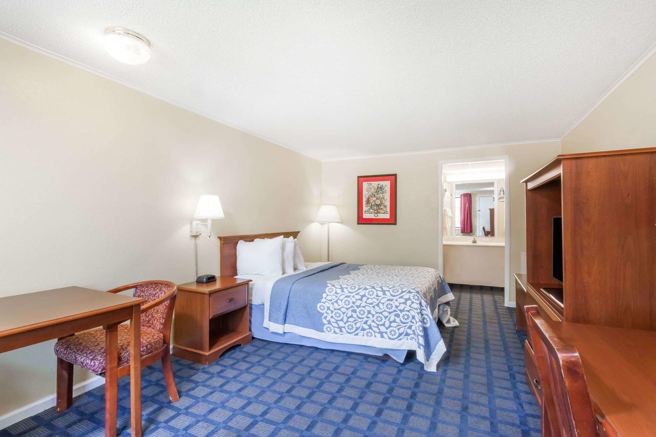 Days Inn By Wyndham Dover Downtown - thumb 8