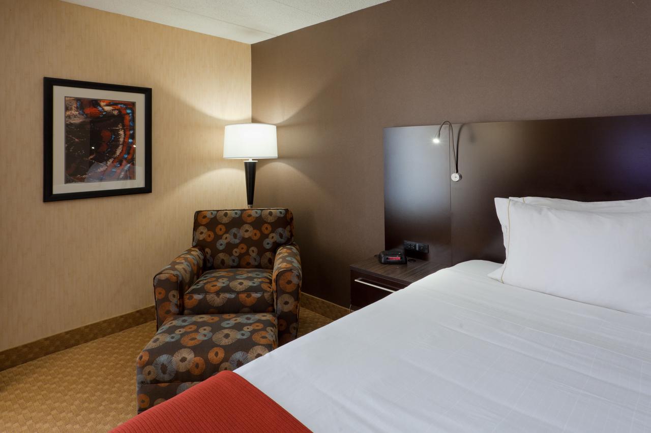 Holiday Inn Express Hotel & Suites Dover - thumb 10