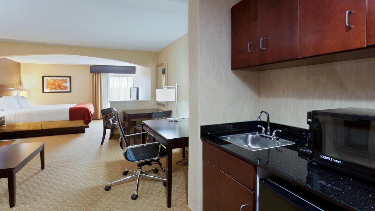 Holiday Inn Express Hotel & Suites Dover - thumb 24