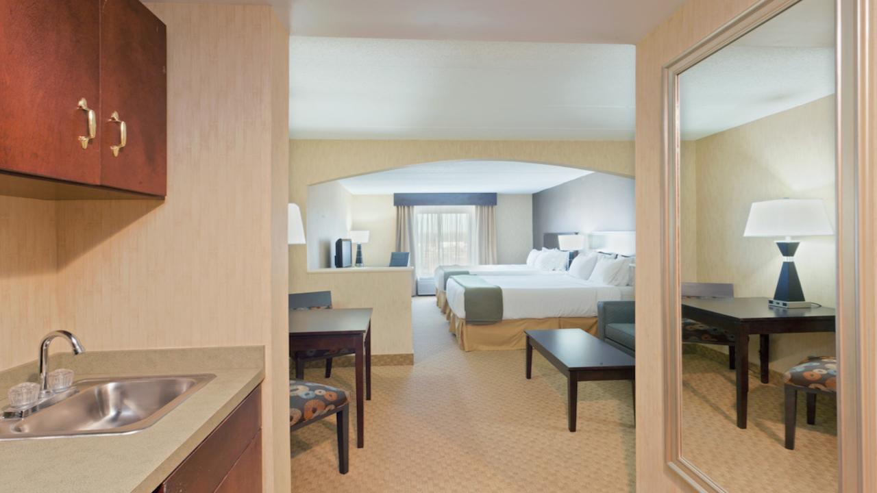 Holiday Inn Express Hotel & Suites Dover - thumb 18
