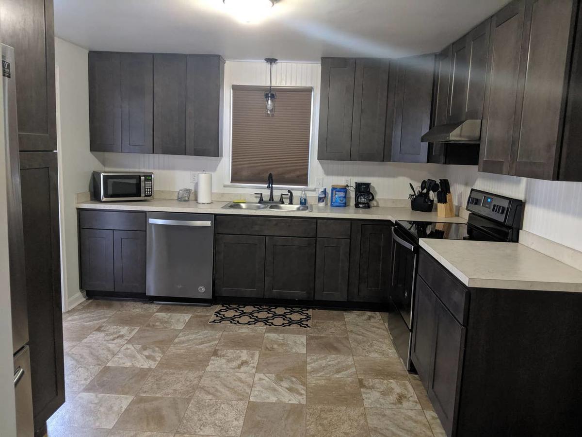 Best Private Stay In Charming Remodeled Dover Retreat - thumb 4