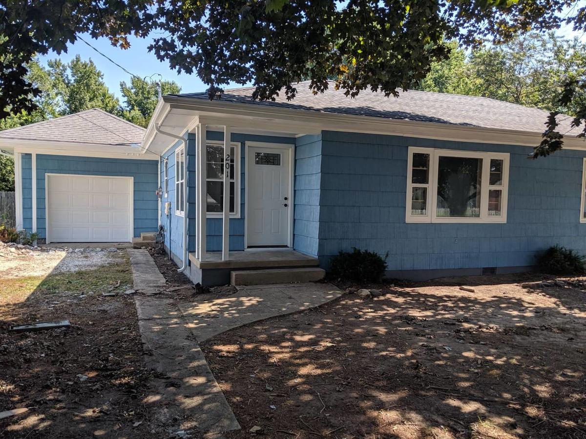 Best Private Stay In Charming Remodeled Dover Retreat - thumb 6