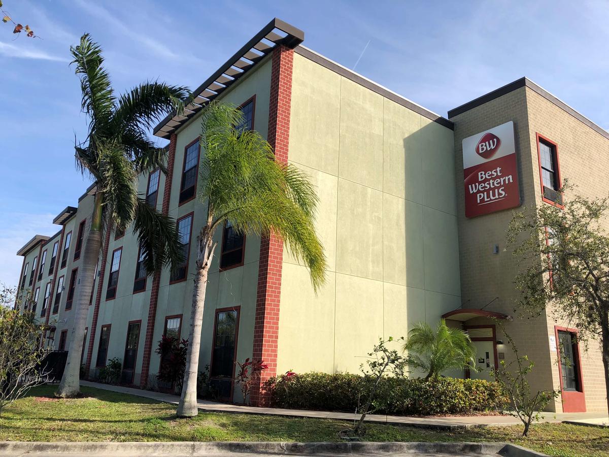 Best Western Plus Bradenton Gateway Hotel - thumb 0