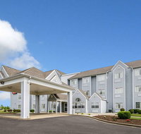 Econo Lodge Inn  Suites - Accommodation Massachusetts