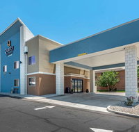 Quality Inn  Suites Evansville Downtown - Accommodation Massachusetts