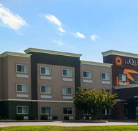 La Quinta Inn  Suites Evansville - Accommodation Massachusetts