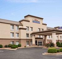 Baymont Inn  Suites Evansville East - Accommodation Massachusetts
