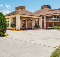 Suburban Studios - Accommodation Massachusetts