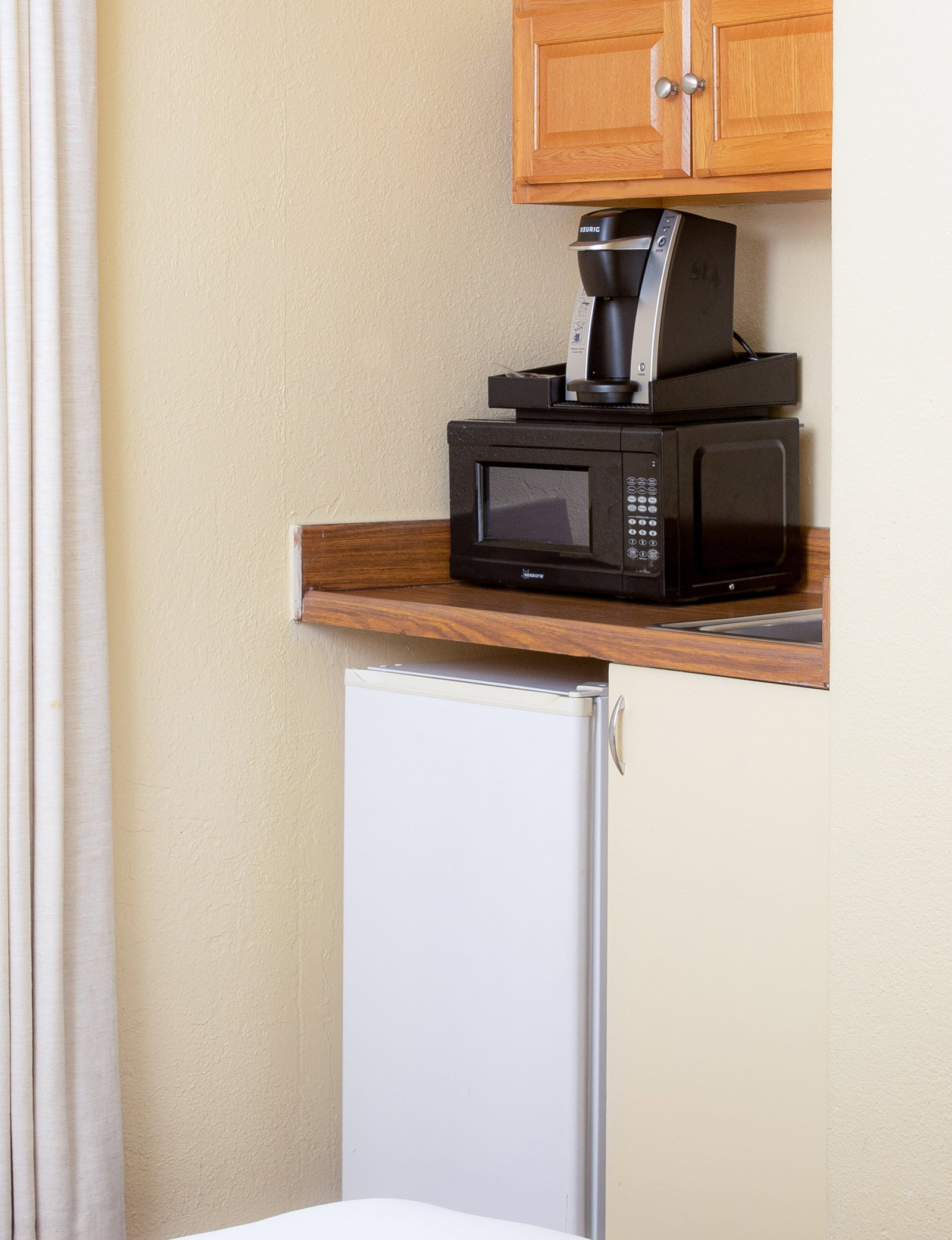 Ohia Waikiki Studio Suites - thumb 15