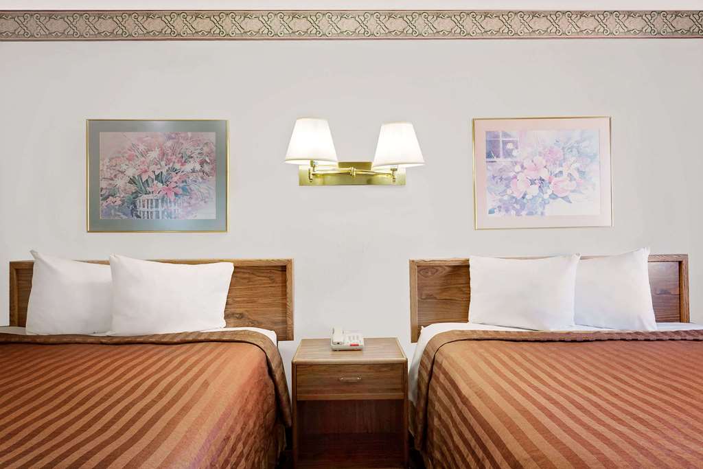 Travelodge Page - thumb 5