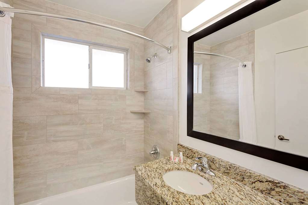 Travelodge Page - thumb 8