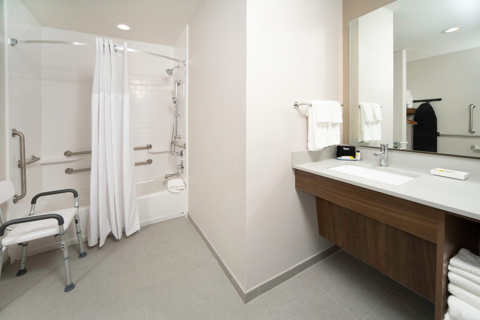 Staybridge Suites Florence - thumb 7