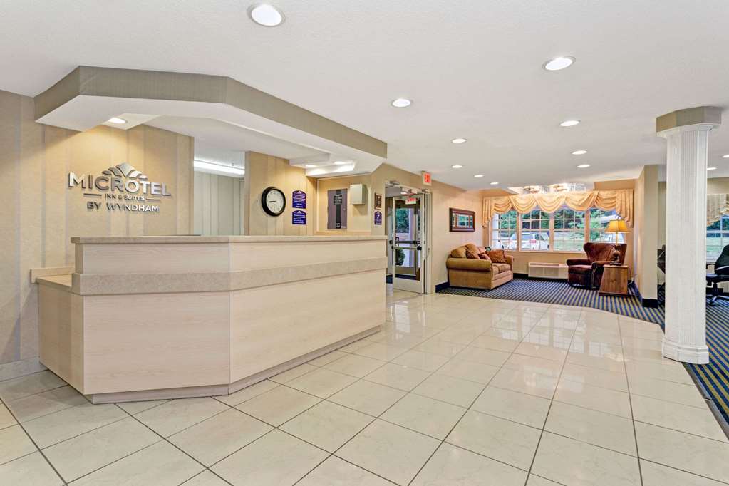 Microtel Inn/Suites Cincinnati Arpt - thumb 2