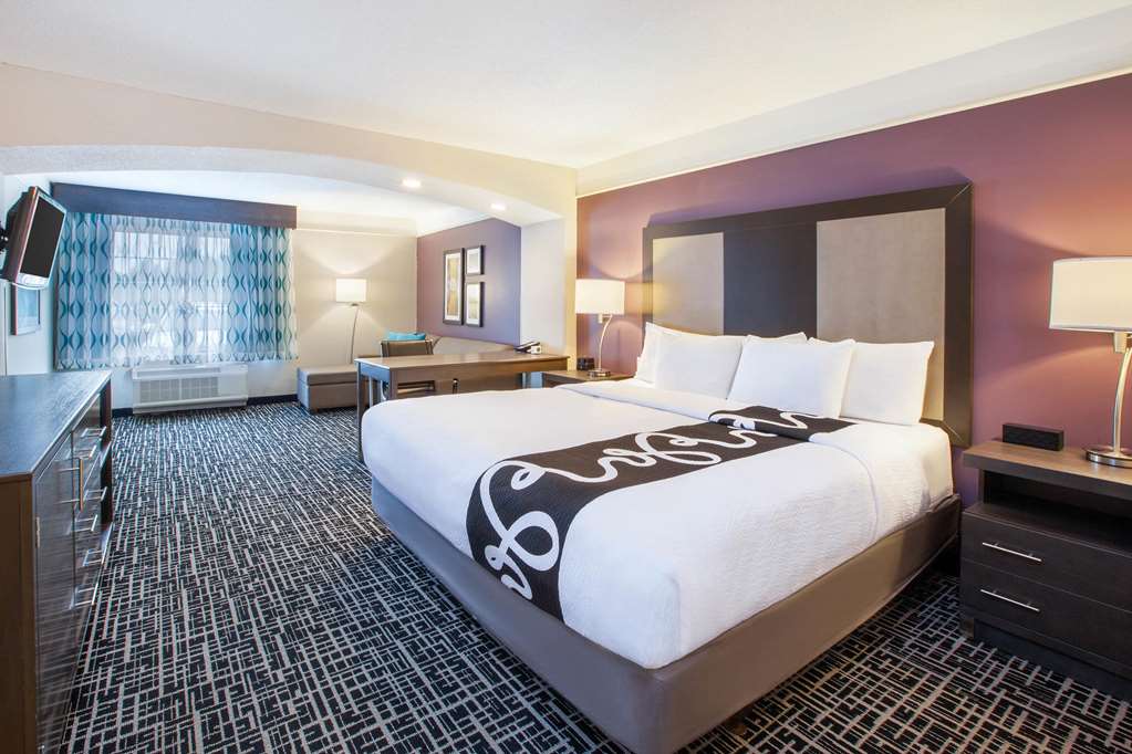 La Quinta Inn & Suites Cincinnati Arpt - thumb 5