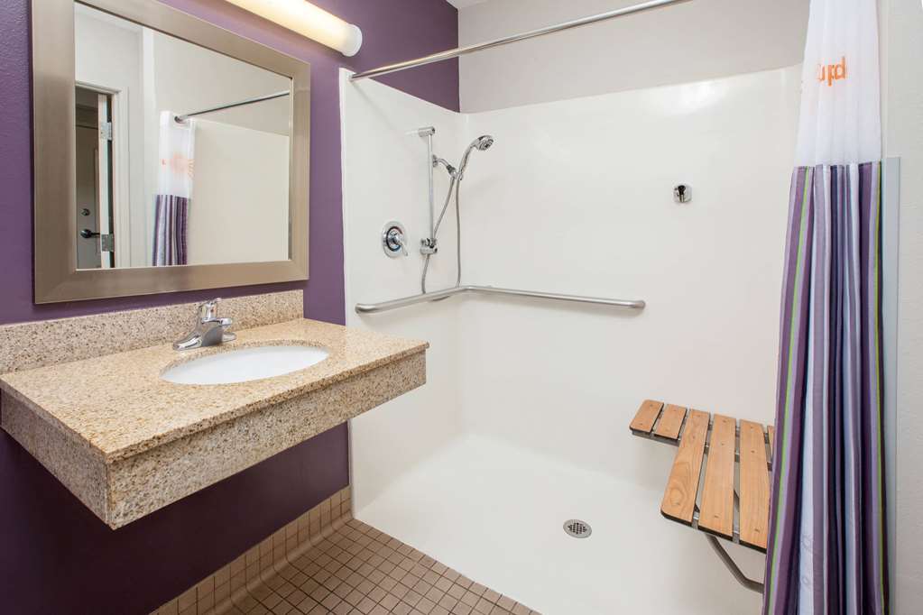 La Quinta Inn & Suites Cincinnati Arpt - thumb 6