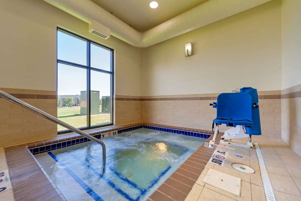 Sleep Inn & Suites, Bismarck - thumb 7