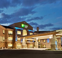 Holiday Inn Express  Suites Nampa - Accommodation Massachusetts