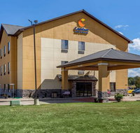 Comfort Inn  Suites Carbondale - Accommodation Massachusetts