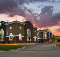 Holiday Inn Express Hotel  Suites - Accommodation Massachusetts