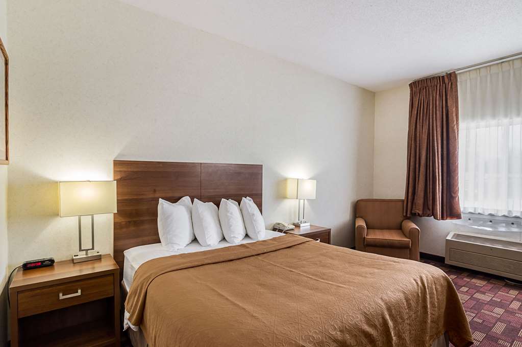 Econo Lodge - thumb 4