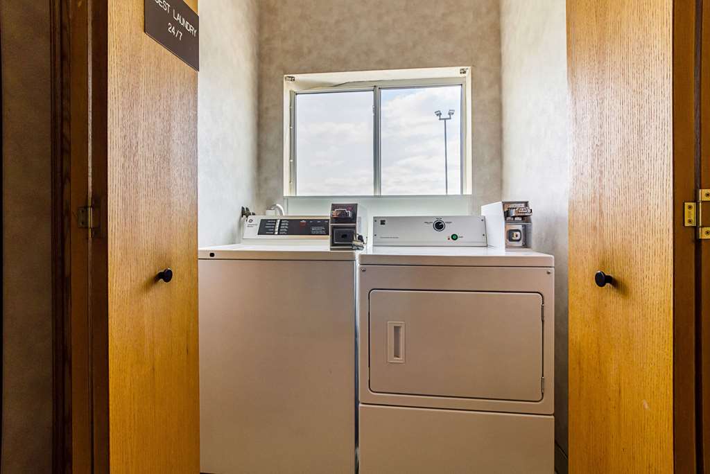 Econo Lodge - thumb 16