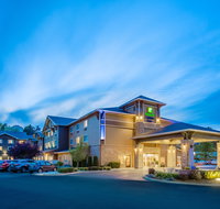 Holiday Inn Express Hotel  Suites - Accommodation Massachusetts