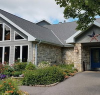 Waterbury Inn - Accommodation Massachusetts