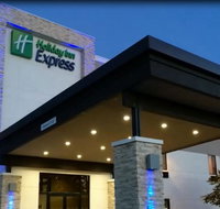 Holiday Inn Express  Suites Blackwell - Accommodation Massachusetts