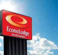 Econo Lodge Inn  Suites - Accommodation Massachusetts