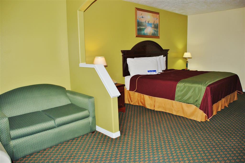 Americas Best Value Inn & Suites-Hempste - thumb 12
