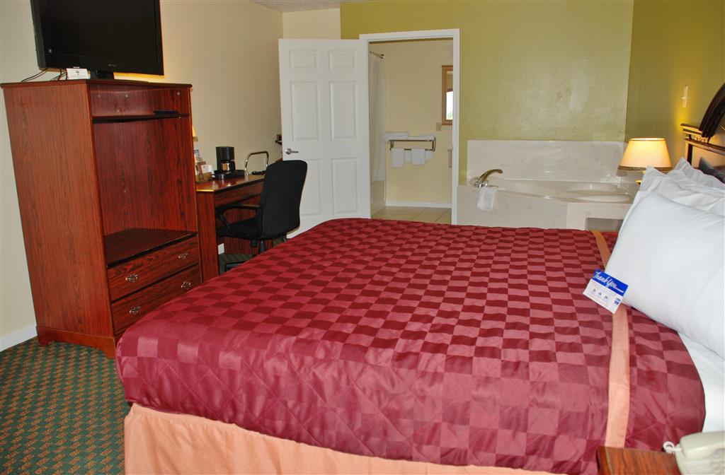 Americas Best Value Inn & Suites-Hempste - thumb 17