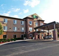 Holiday Inn Express Hotel  Suites - Accommodation Massachusetts