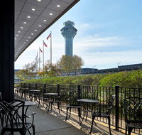 Hilton Chicago O'Hare Airport - Accommodation Massachusetts