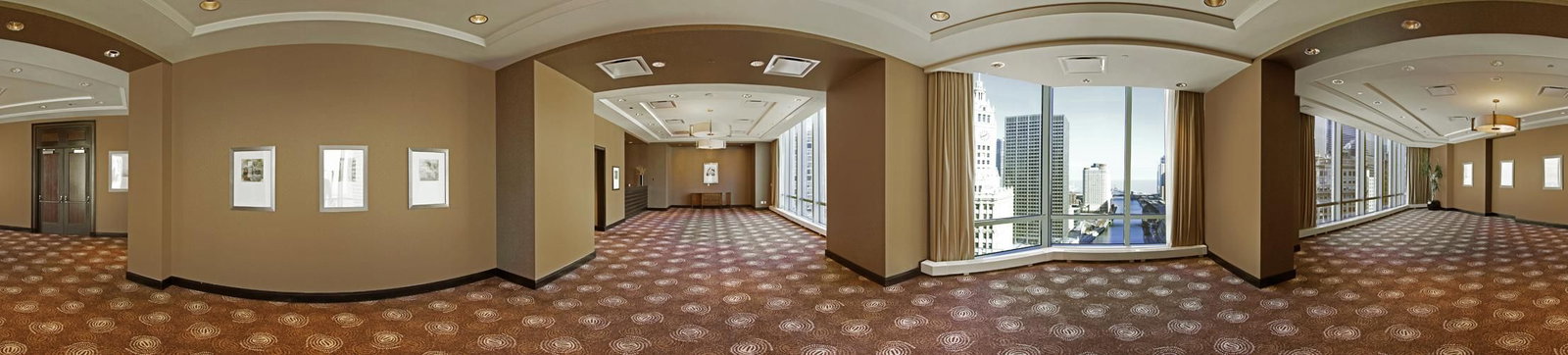 Trump Chicago - thumb 2