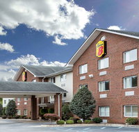 Super 8 Huntington - Accommodation Massachusetts