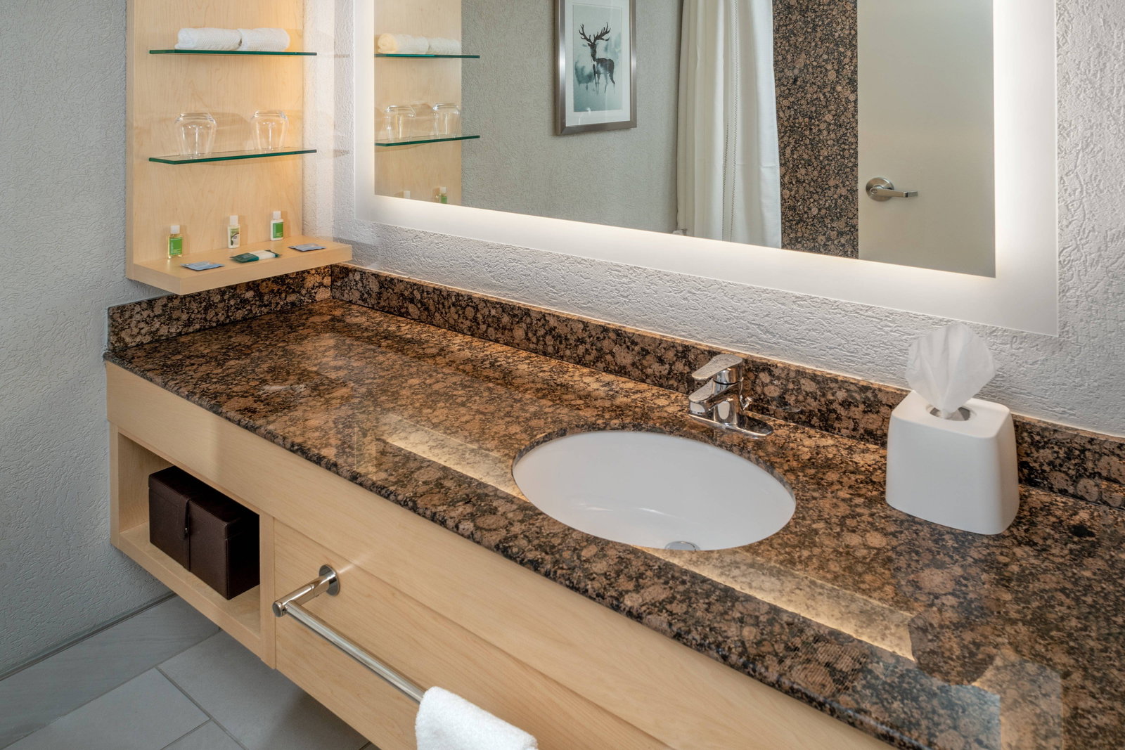 Delta Hotels Huntington Downtown - thumb 5