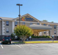 Comfort Inn  Suites - Accommodation Massachusetts