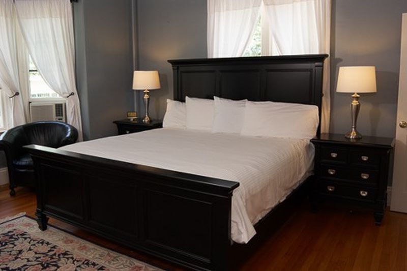 The Belfry Inne & Bistro