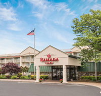 Ramada Plaza by Wyndham Portland - Accommodation Massachusetts