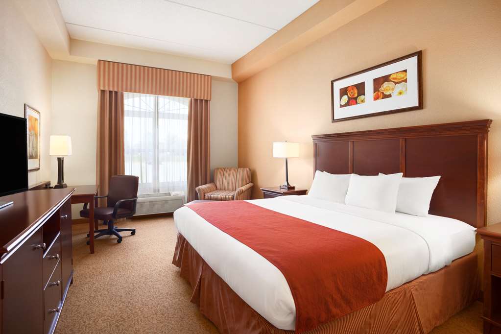 Country Inn & Suites Lexington Park - thumb 2