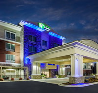 Holiday Inn Express  Suites - Accommodation Massachusetts