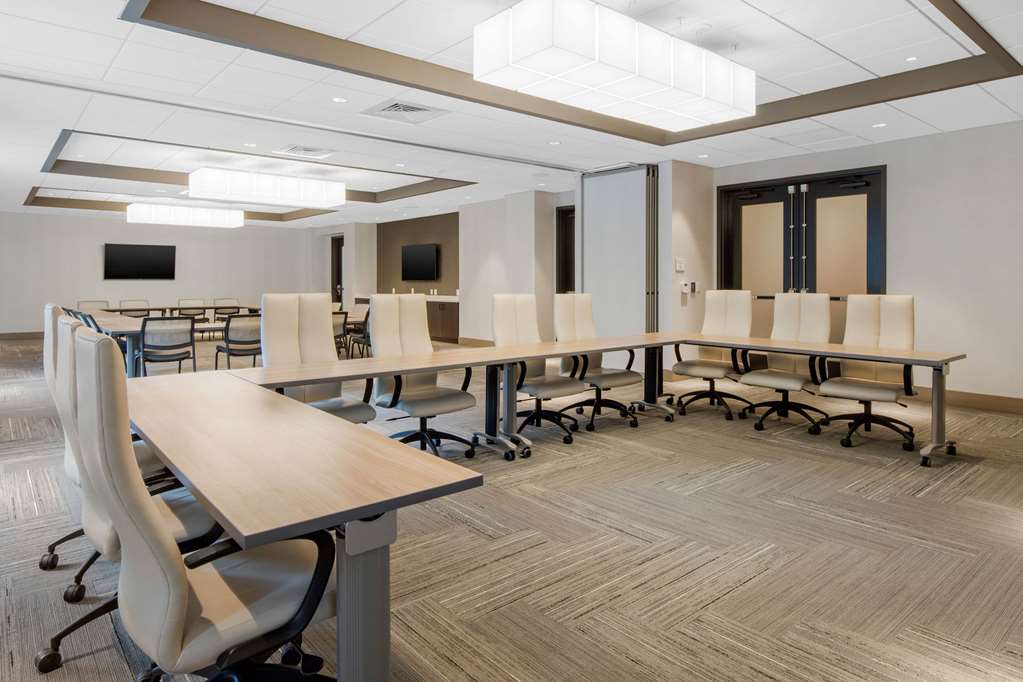 CAMBRiA Hotel College Park - thumb 10