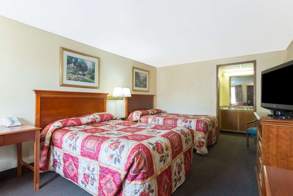 Knights Inn Martinsburg - thumb 6