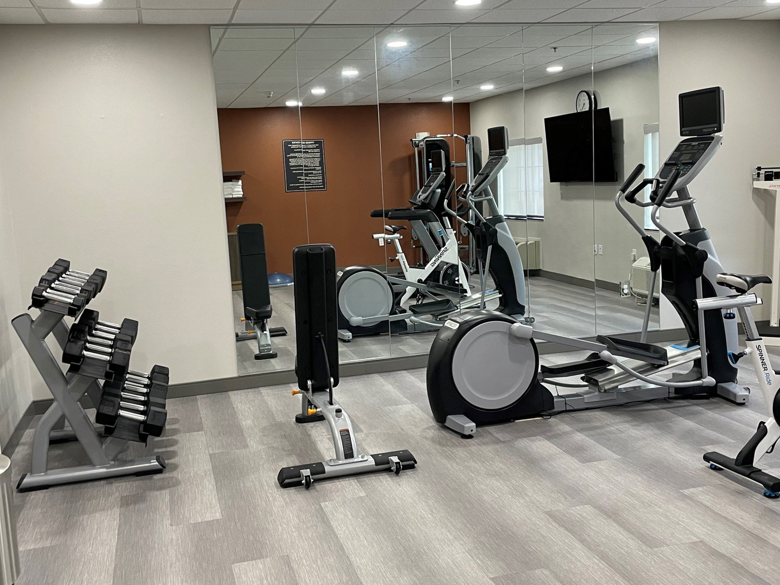 Candlewood Suites Tuscaloosa - thumb 13