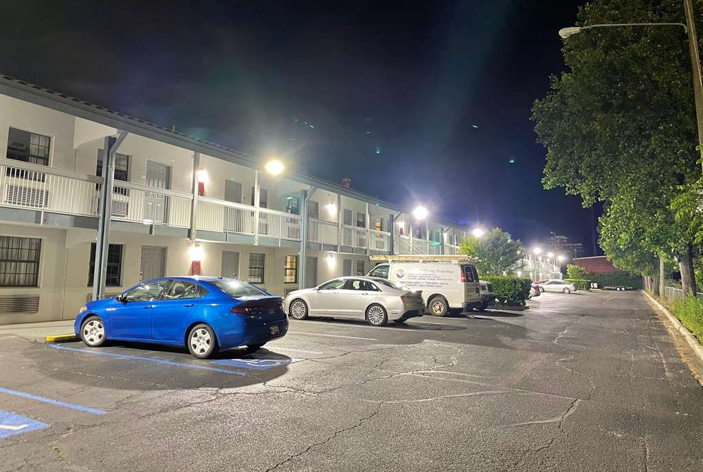 Travelodge By Wyndham Tuscaloosa - thumb 16