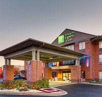 Holiday Inn Express  Suites - Accommodation Massachusetts