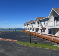 Bridge View Motel  Condos - Accommodation Massachusetts
