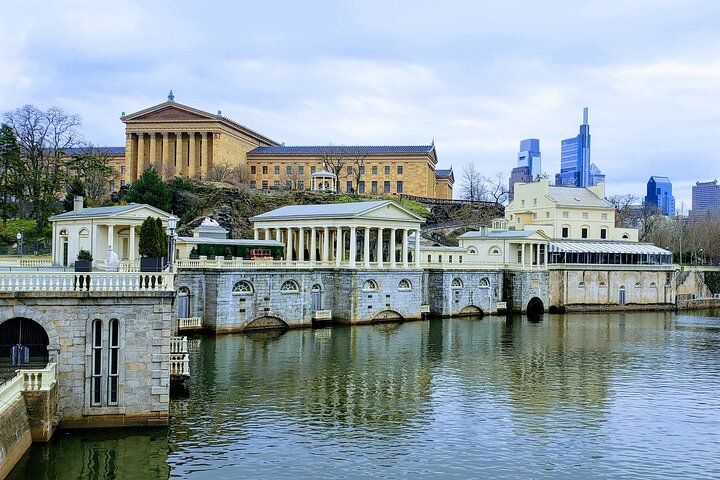 Private 2 hour Walking Tour of Historic Philadelphia